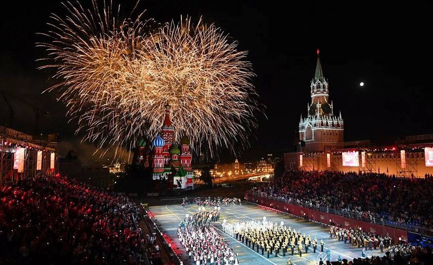 Сегодня в Москве состоится открытие крупнейшего военно-музык...